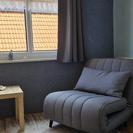 Haus Alva 아파트 *